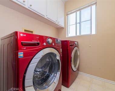 1511 Kinsler Court - Photo Thumbnail 27