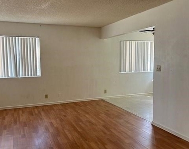 41611 Marine Drive - Photo Thumbnail 3
