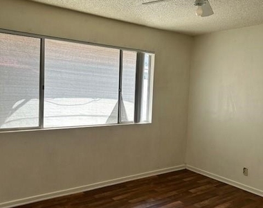41611 Marine Drive - Photo Thumbnail 7