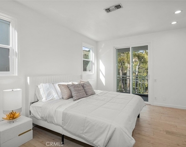 24929 Palmilla Drive - Photo Thumbnail 35