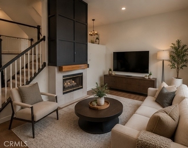 6237 Surfcove - Photo Thumbnail 16
