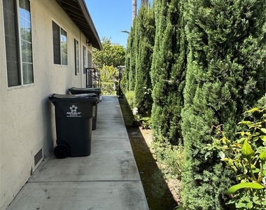 9782 Broadway - Photo Thumbnail 30