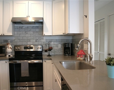 23768 North Shore Lane - Photo Thumbnail 10