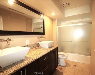 25182 Via Catalina - Photo Thumbnail 13