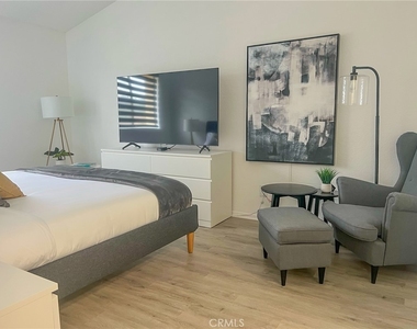 14 Encinitas Court - Photo Thumbnail 13