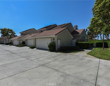 55 Wellesley - Photo Thumbnail 7