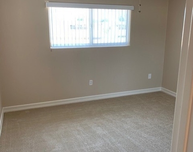 6232 Warner - Photo Thumbnail 9
