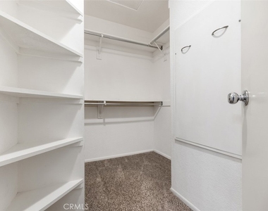 2800 Keller Drive - Photo Thumbnail 9