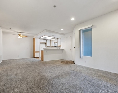 2800 Keller Drive - Photo Thumbnail 1