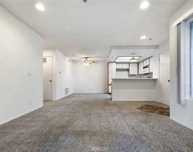 2800 Keller Drive - Photo Thumbnail 2