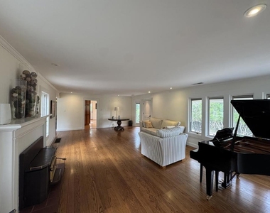 87 Tara Road - Photo Thumbnail 5