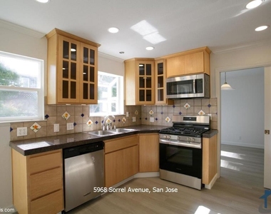 5968 Sorrel Avenue - Photo Thumbnail 2