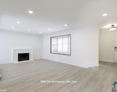 5968 Sorrel Avenue - Photo Thumbnail 5