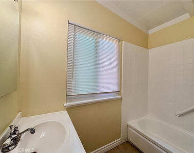 777 Baylor Avenue - Photo Thumbnail 9