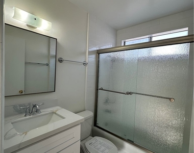 656 Lemar Park Drive - Photo Thumbnail 24