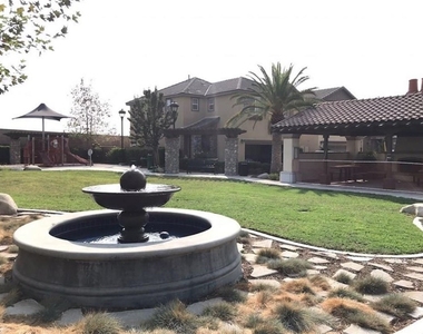 780 Huron Place - Photo Thumbnail 1