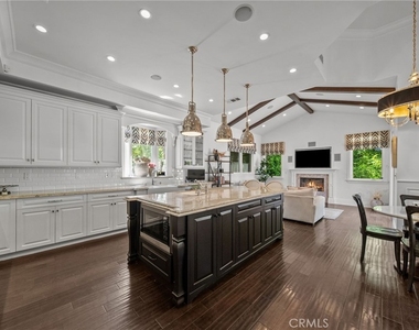 4917 Edgerton - Photo Thumbnail 7