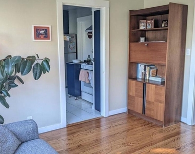 1730 Francisco St - Photo Thumbnail 8