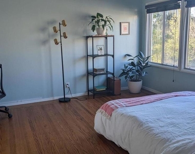 1730 Francisco St - Photo Thumbnail 21