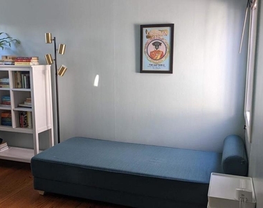 1730 Francisco St - Photo Thumbnail 26