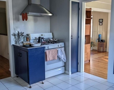 1730 Francisco St - Photo Thumbnail 14