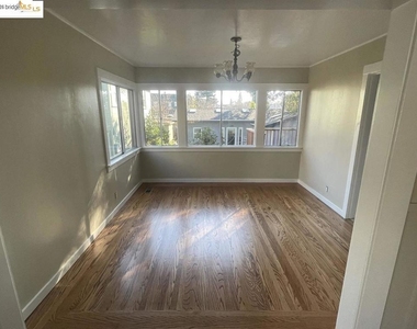 1730 Francisco St - Photo Thumbnail 5