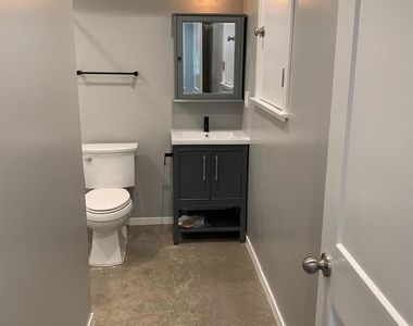 1730 Francisco St - Photo Thumbnail 32