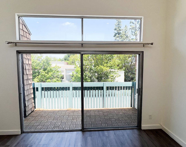 5700 Etiwanda Avenue - Photo Thumbnail 3