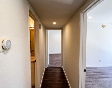 5700 Etiwanda Avenue - Photo Thumbnail 10