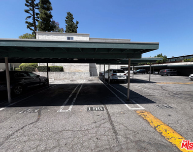 5700 Etiwanda Avenue - Photo Thumbnail 21