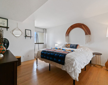 6209 Pacific Avenue - Photo Thumbnail 12