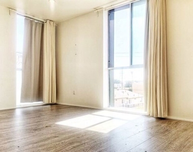 1038 S Mariposa Avenue - Photo Thumbnail 24