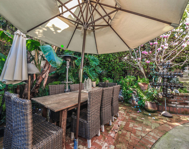 1367 N Beverly Drive - Photo Thumbnail 39