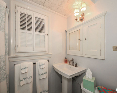 1367 N Beverly Drive - Photo Thumbnail 27