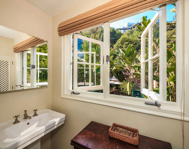 1367 N Beverly Drive - Photo Thumbnail 33