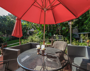 1367 N Beverly Drive - Photo Thumbnail 41