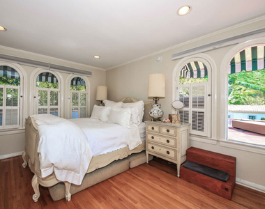1367 N Beverly Drive - Photo Thumbnail 28