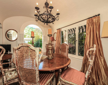 1367 N Beverly Drive - Photo Thumbnail 16