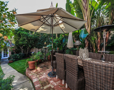 1367 N Beverly Drive - Photo Thumbnail 38