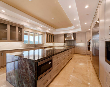 11631 Poema Place - Photo Thumbnail 12