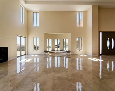 11631 Poema Place - Photo Thumbnail 8