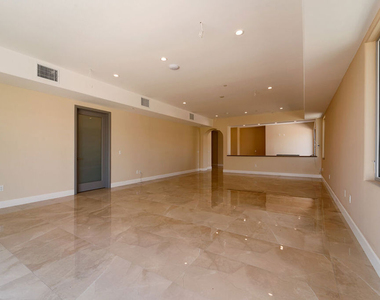 11631 Poema Place - Photo Thumbnail 19