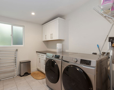 4114 Edenhurst Avenue - Photo Thumbnail 29
