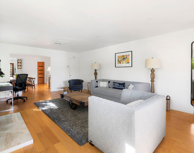 12339 Gorham Avenue - Photo Thumbnail 3