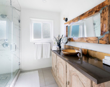 12339 Gorham Avenue - Photo Thumbnail 12