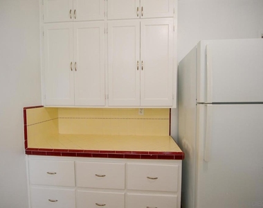 170 Garrett Ave. - Photo Thumbnail 9