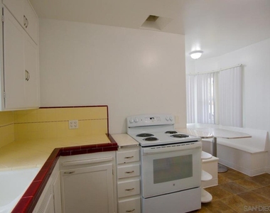 170 Garrett Ave. - Photo Thumbnail 10