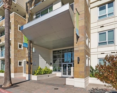 825 W Beech St - Photo Thumbnail 1