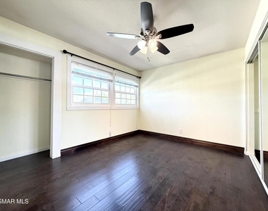 29608 Lazy Oak Place - Photo Thumbnail 22