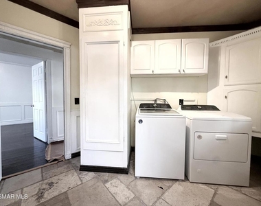 29608 Lazy Oak Place - Photo Thumbnail 23